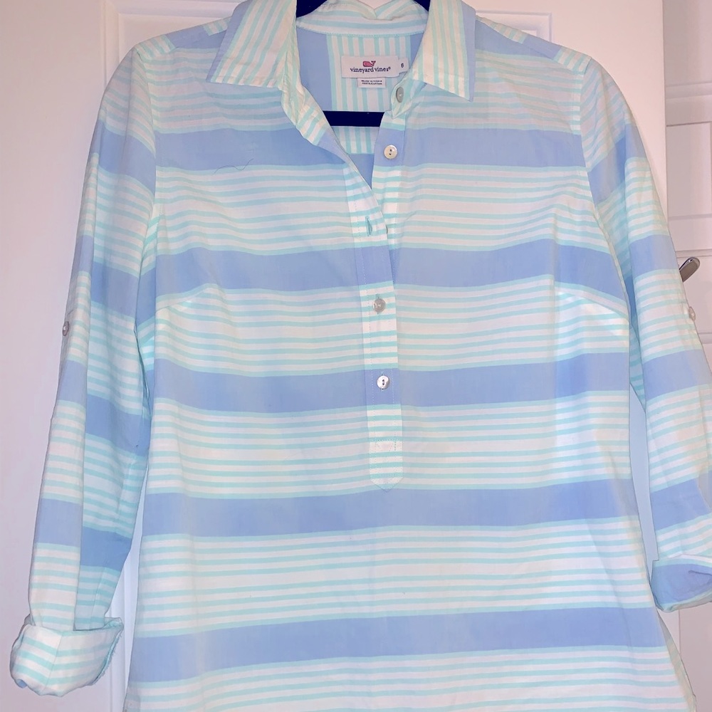 Vineyard vines striped button down